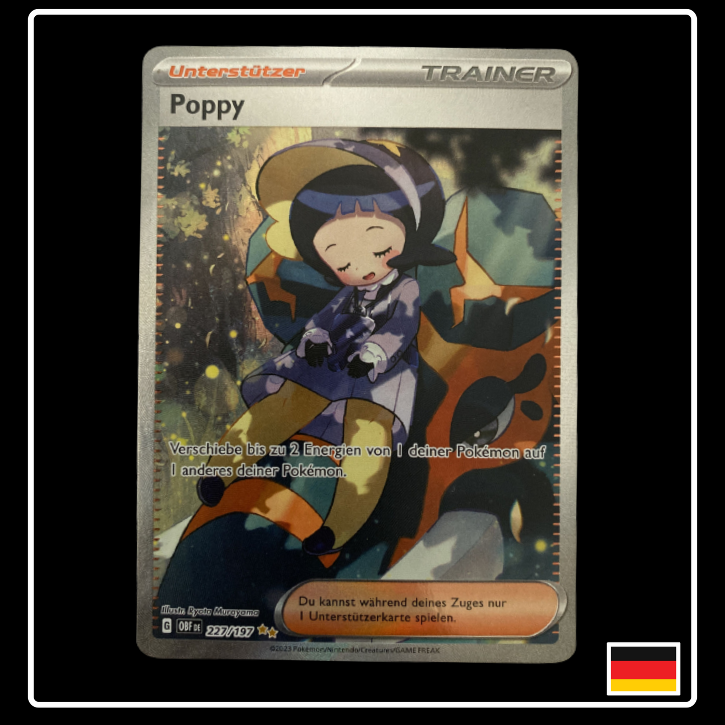 Poppy SAR Deutsch 227/197 Obsidian Flammen