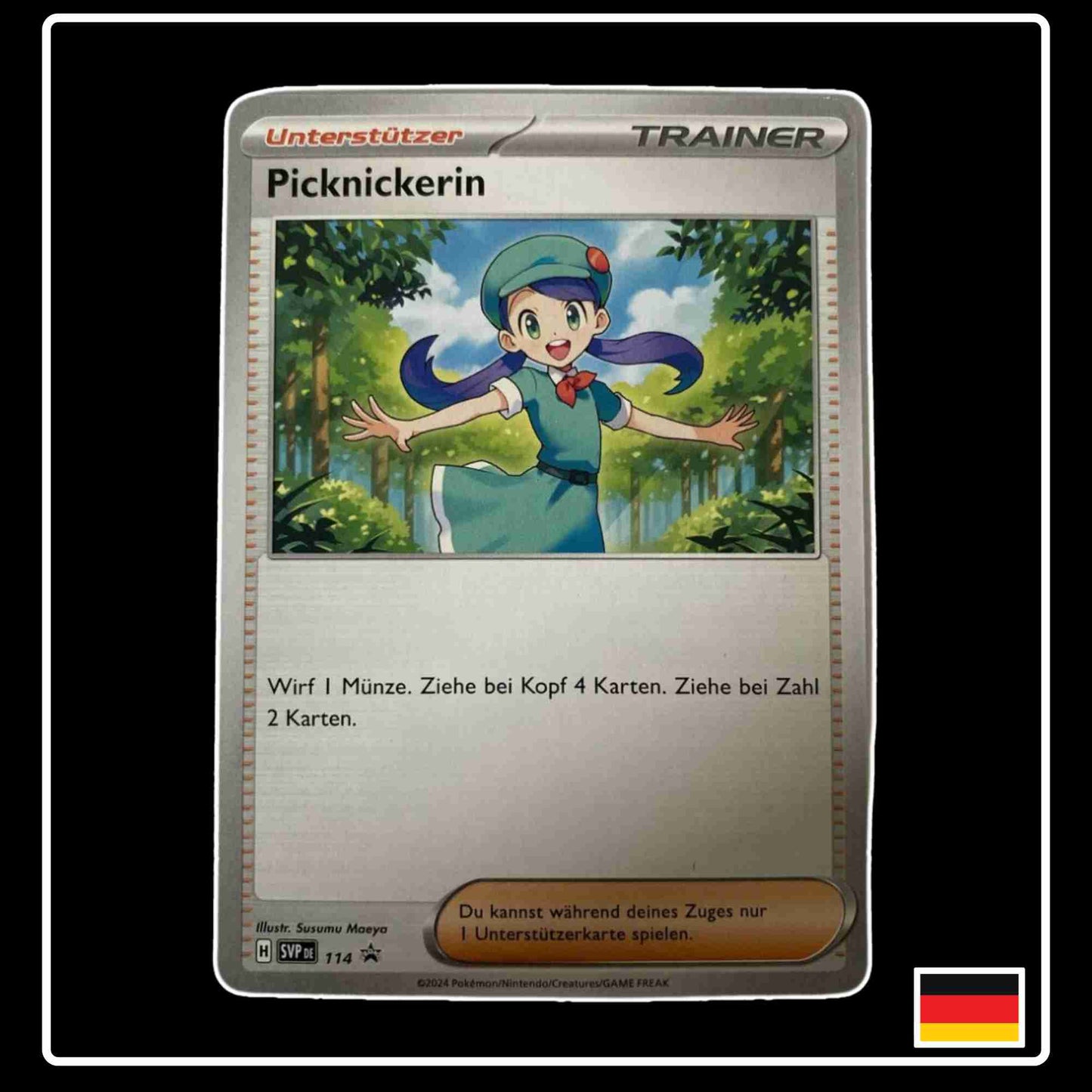 Picknickerin Promo SVP DE 114 Pokemon Karte aus dem Karmesin & Purpur Set Maskerade im Zwielicht